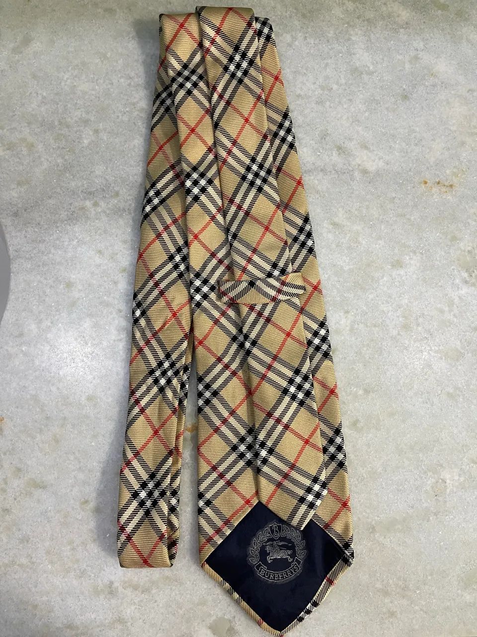Vendo Gravata Burberry  - Foto 5