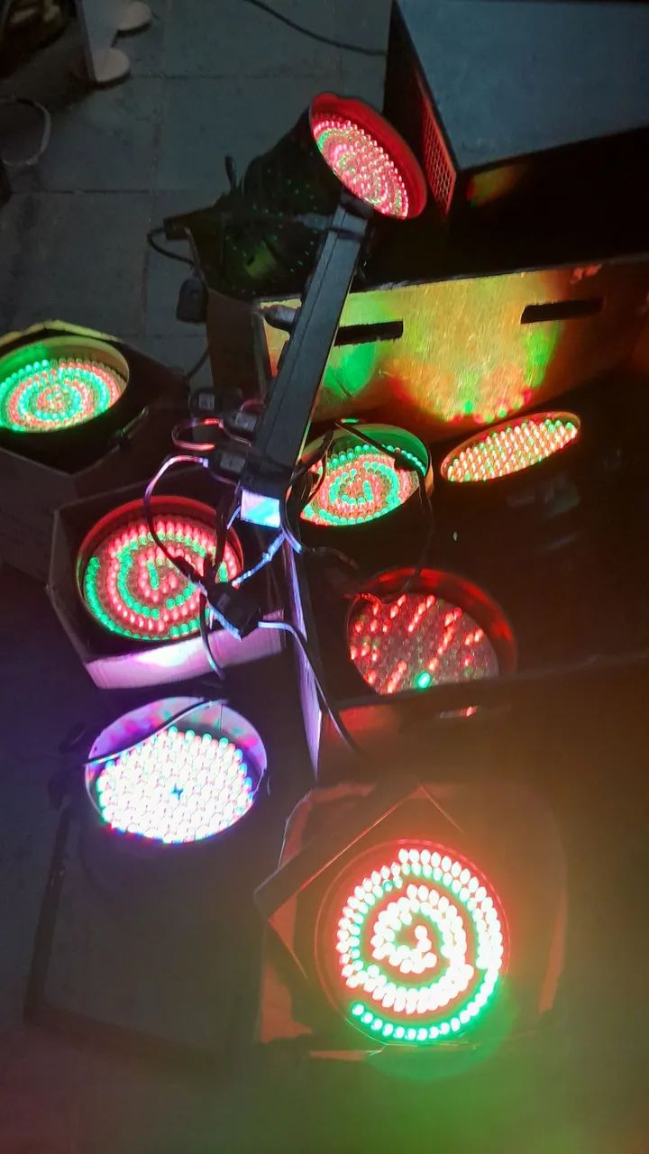 Iluminação canhão de luz 64 leds - Foto 3