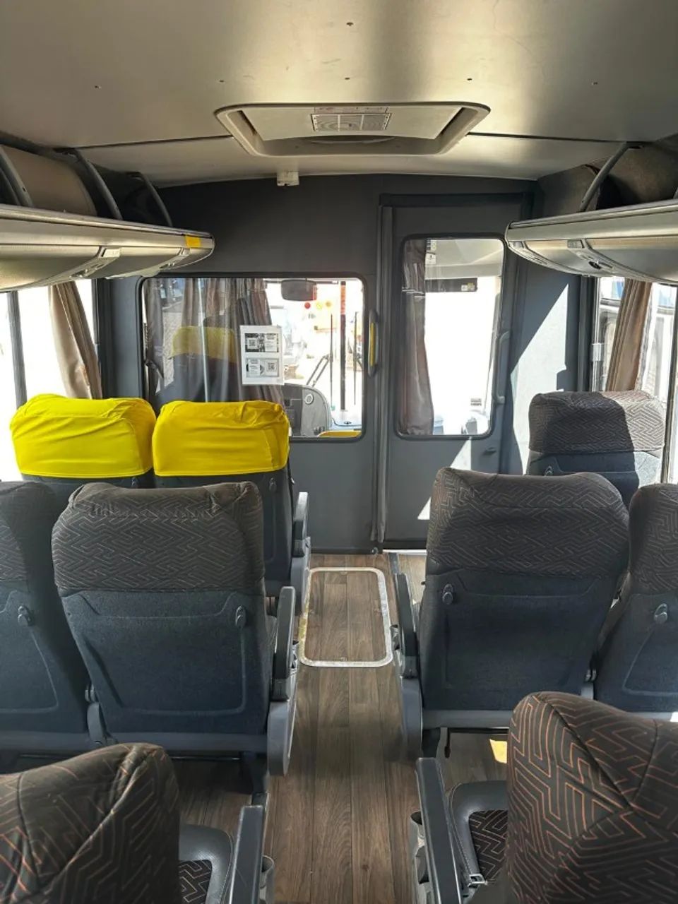 Ônibus Volkswagen Mpolo Ideale 2023/2024 - Foto 8