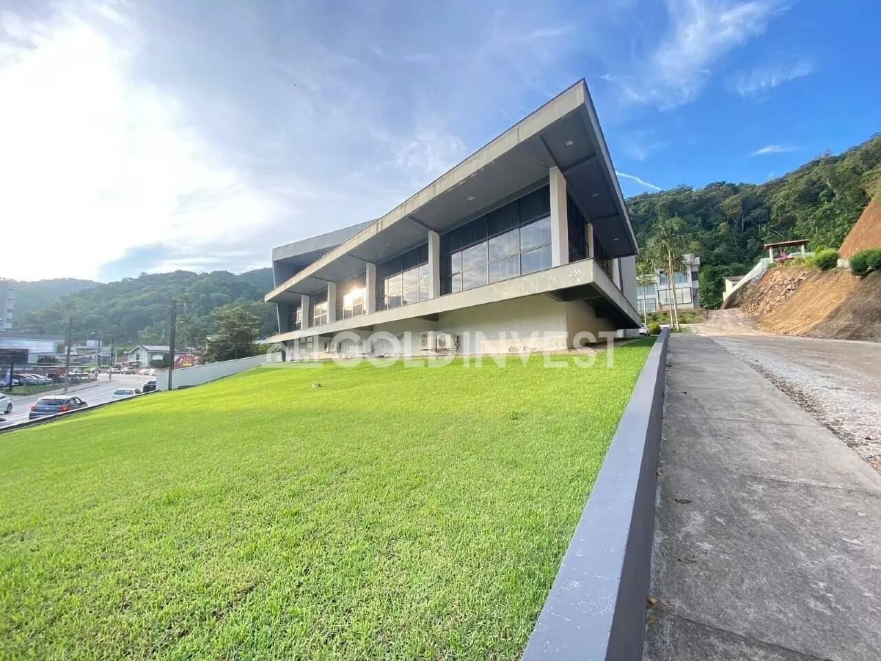 Sala comercial com 60m² no bairro Guarani!!!