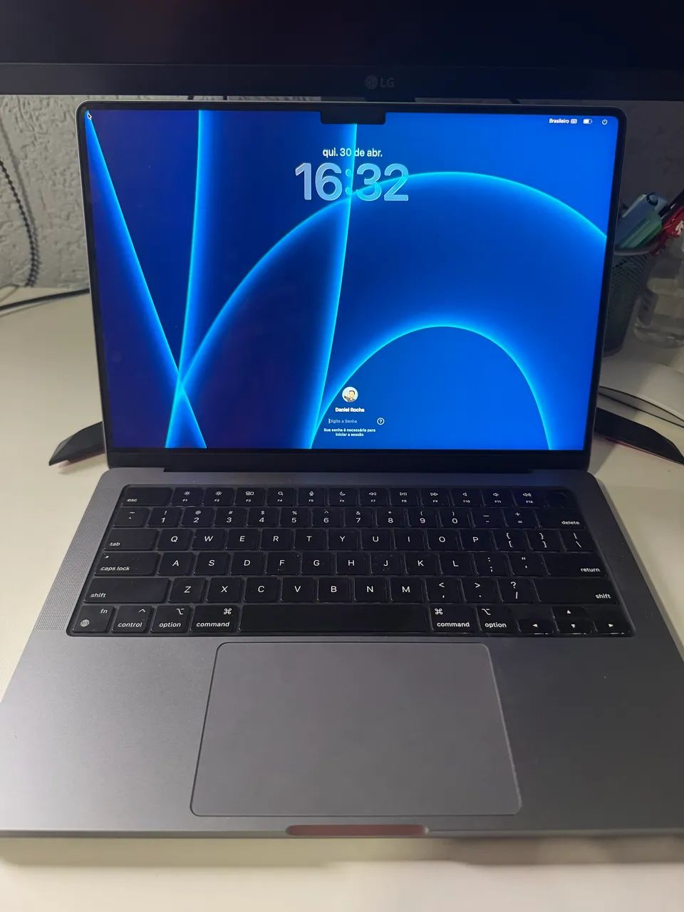 MacBook Pro M3 512GB - mouse e teclado - Notebooks - Dos Casa, São