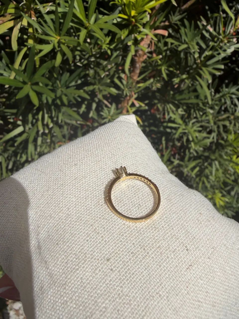 Aliança de ouro com brilhantes - Foto 3