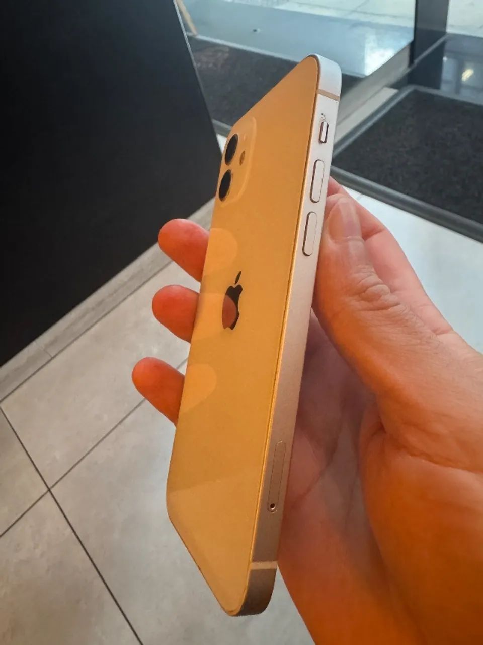 IPHONE 12 64GB