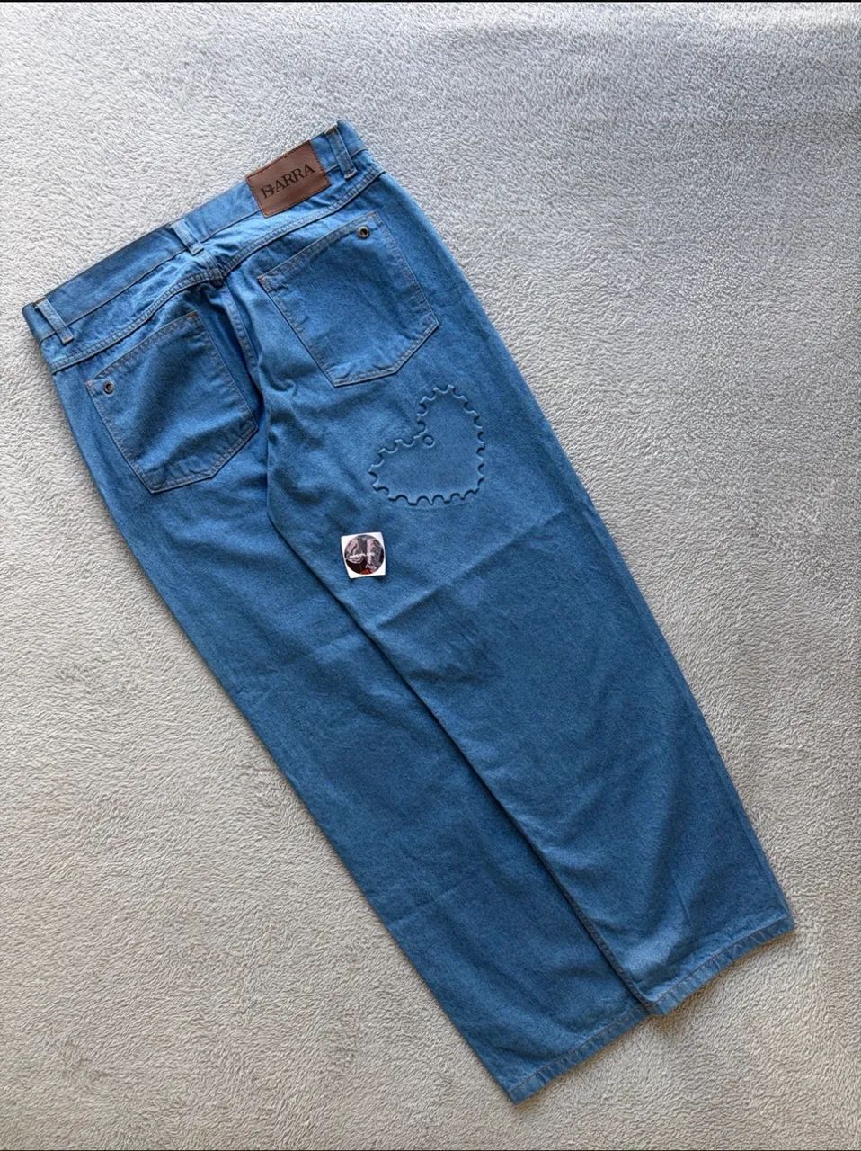 Calça Jeans Barra Crew Coração Azul  - Foto 2