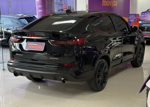 Fiat Fastback Abarth Turbo Flex 1.3 Aut. 2026 - Foto 4