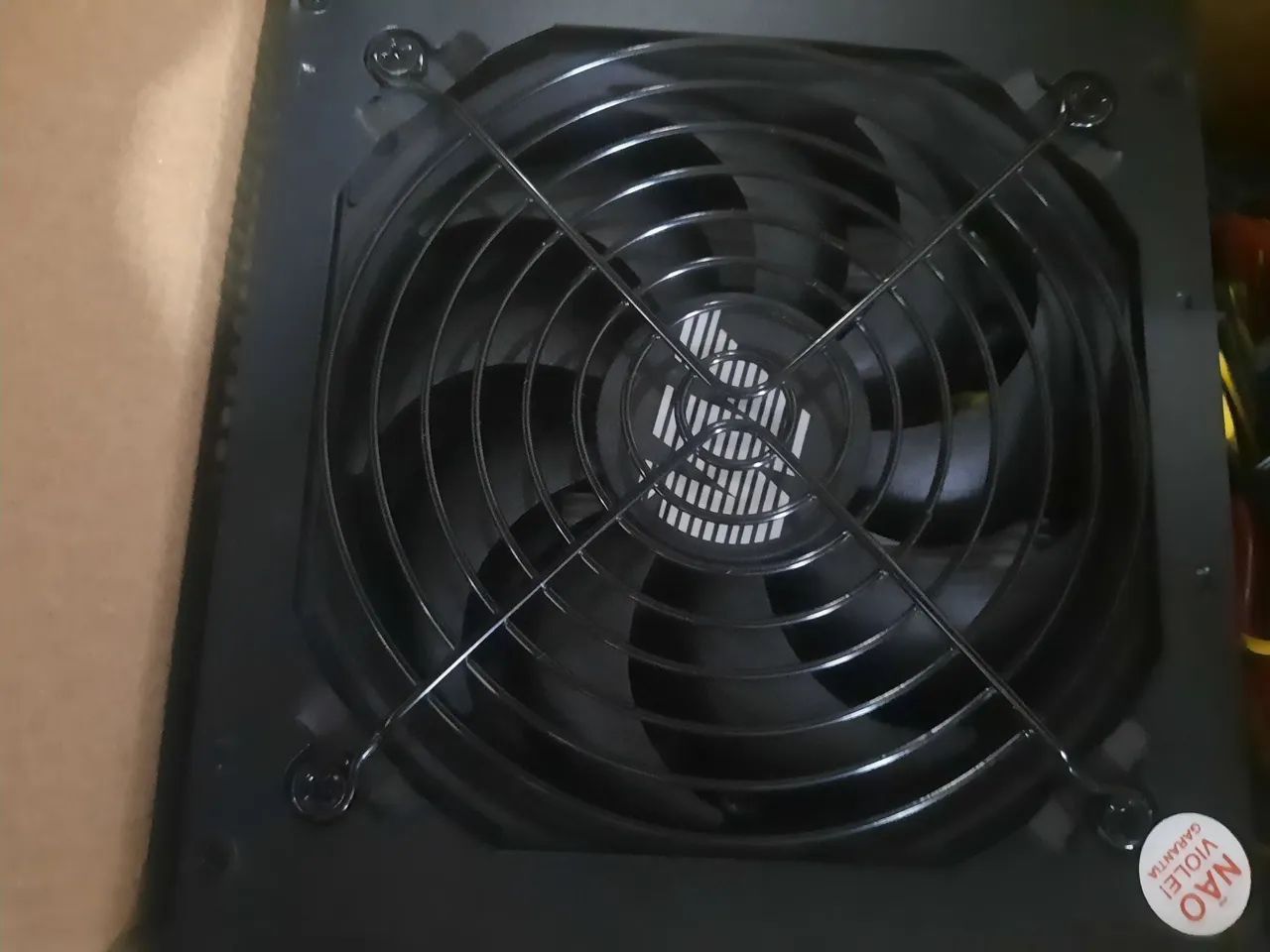 Fonte de pc gamer 550w - Foto 3