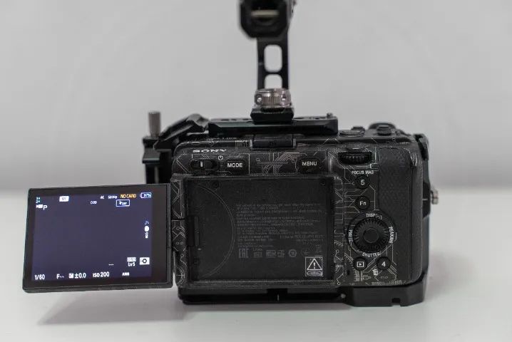 Câmera Sony Fx30 + Cage Smallring 4 Baterias (usado) Cinza (Usado) - Foto 6