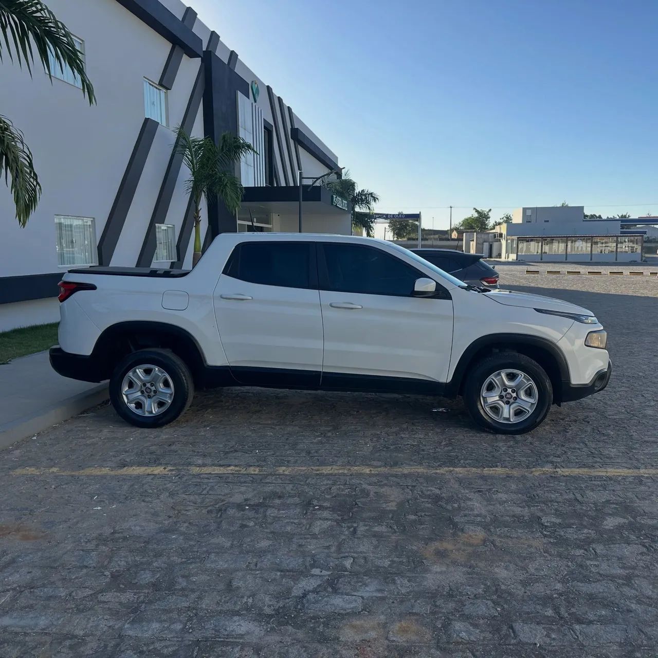 Fiat Toro Endurance 1.8 16V Flex Mec. 2021 - Foto 4