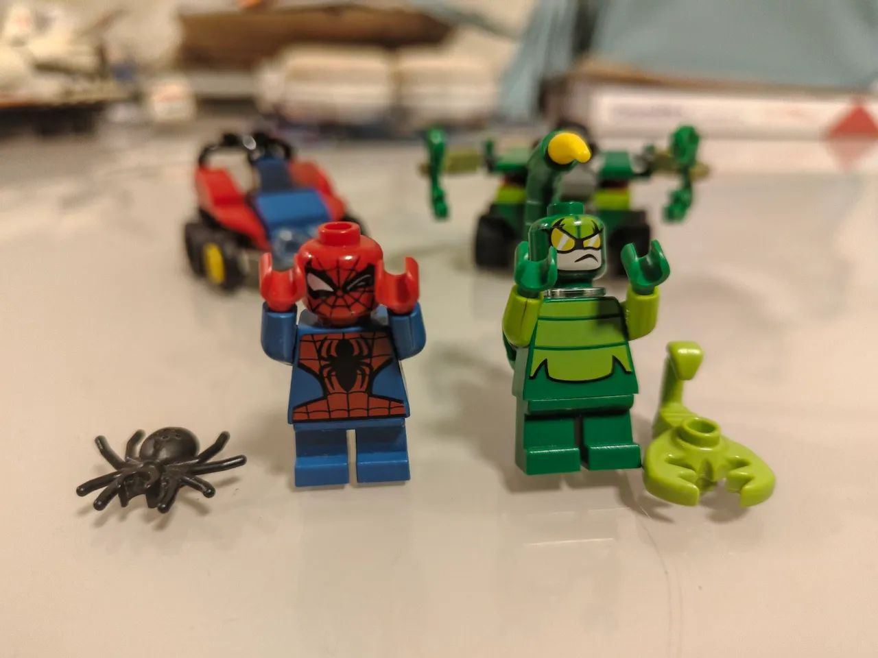 Lego 76071 completo porém sem caixa (presente dia das crianças) - Foto 2