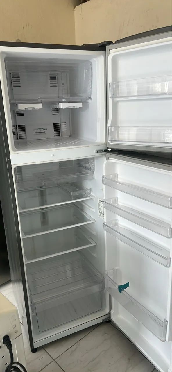 Geladeira Panasonic 127V, funcionando R$ 1.900 no pix - Geladeiras