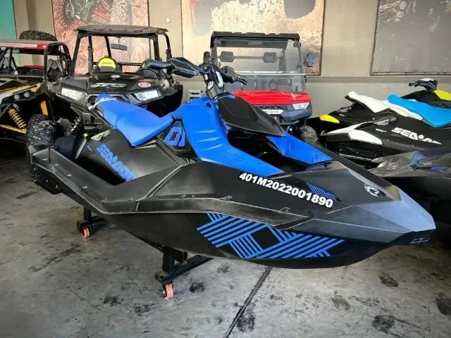 JET SKI SPARK TRIXX ANO 2022 IMPECÁVEL 