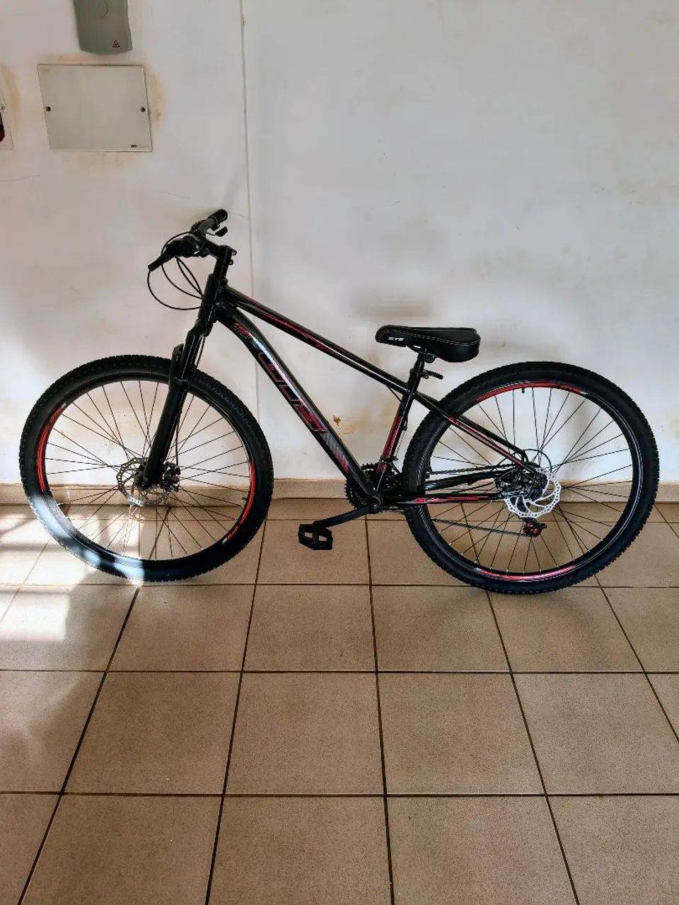 Bicicleta GTS Feel GLX aro 29, 24 marchas, aro 15"