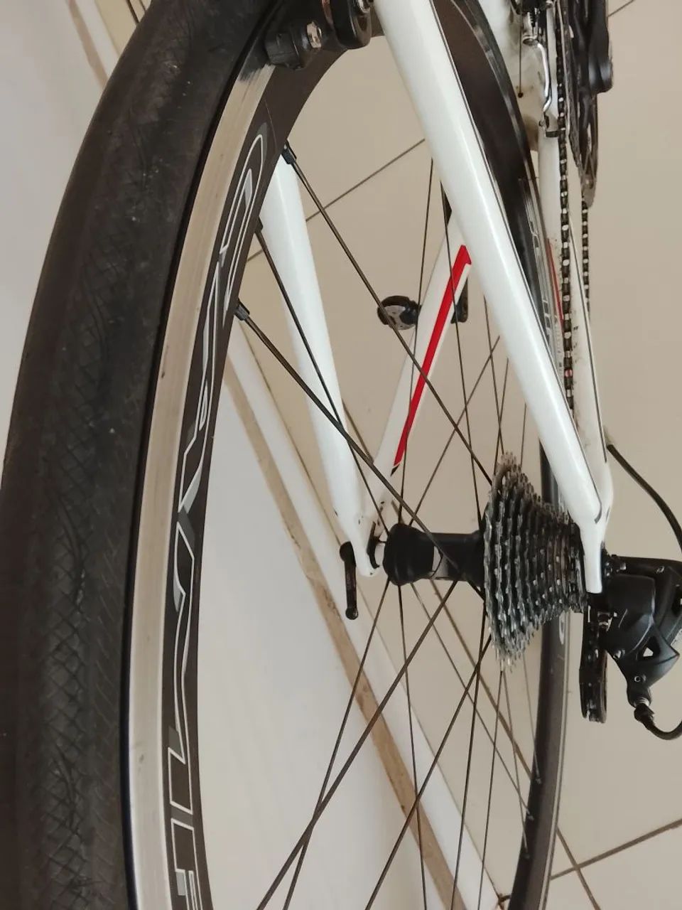 Roda campagnolo sirocco(impecável) - Foto 2
