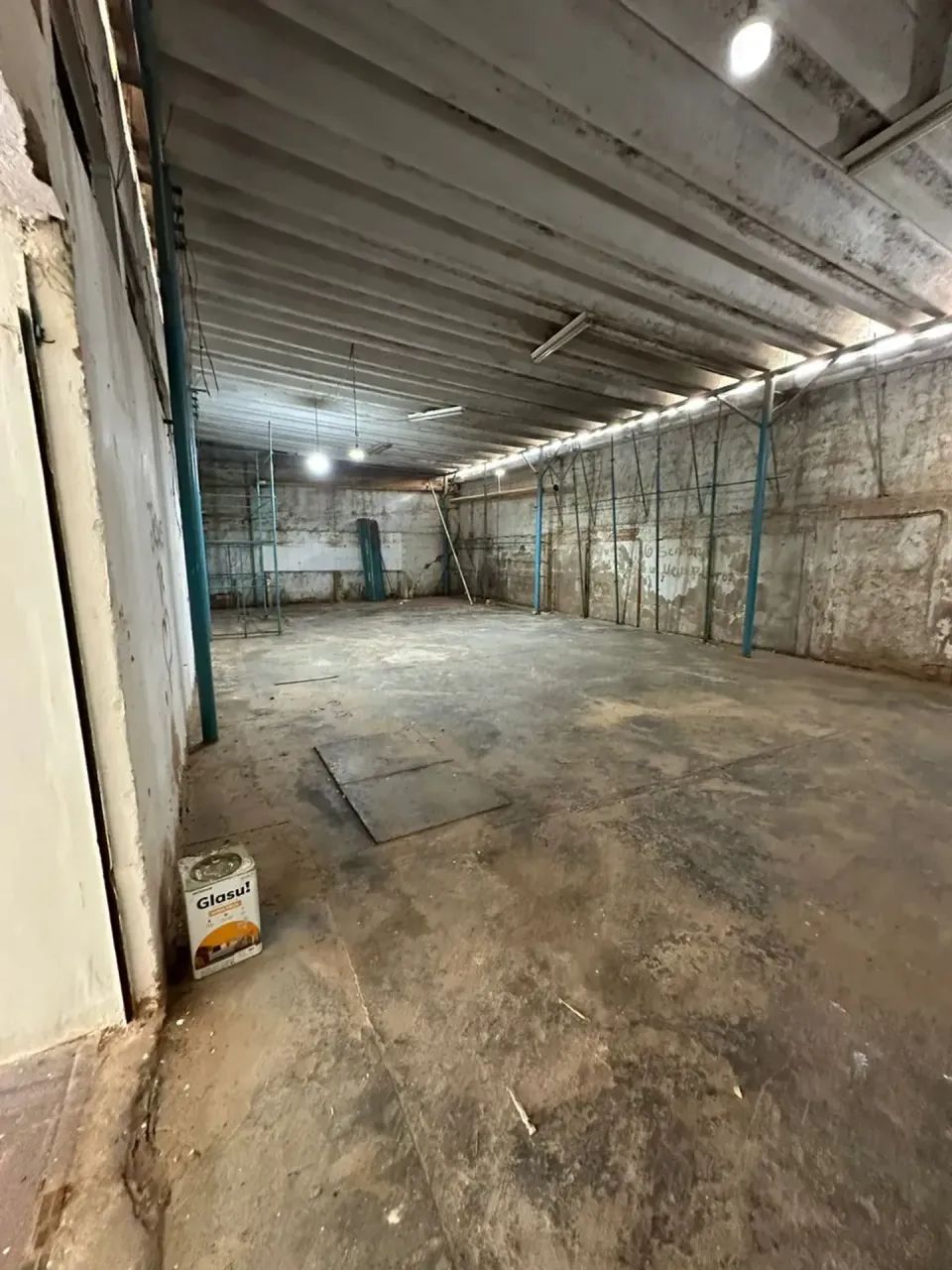 sala comercial com galpao no fundo - Foto 4