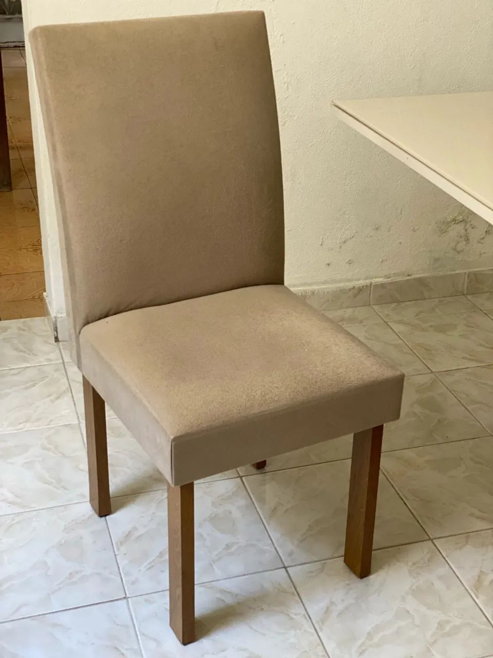 Cadeira estofada sala jantar - Foto 3