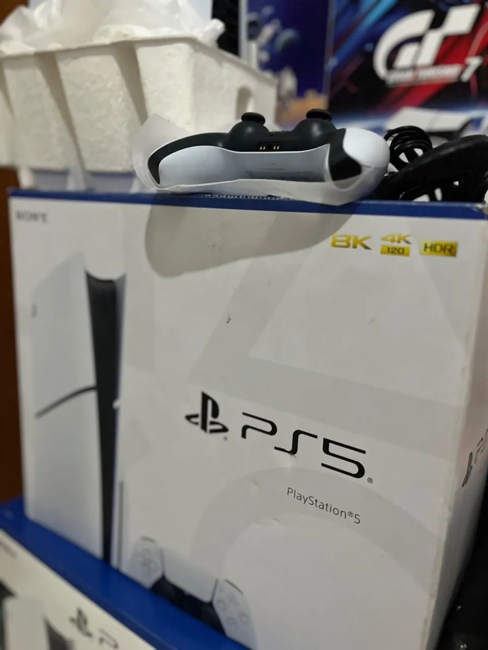 PLAYSTATION 5 SLIM