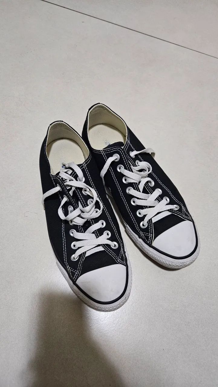 All star Chuck Taylor cano baixo