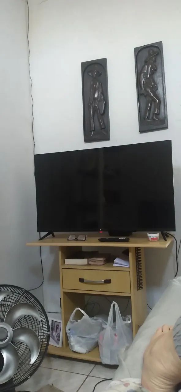 Tv 43 polegadas smart marca tronos  - Foto 3