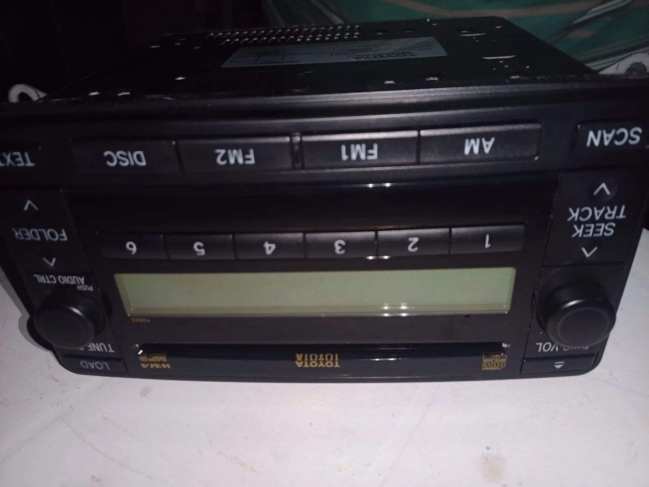Rádio/CD - Toyota/ ORIGINAL - funcionando. No estado. - Foto 4