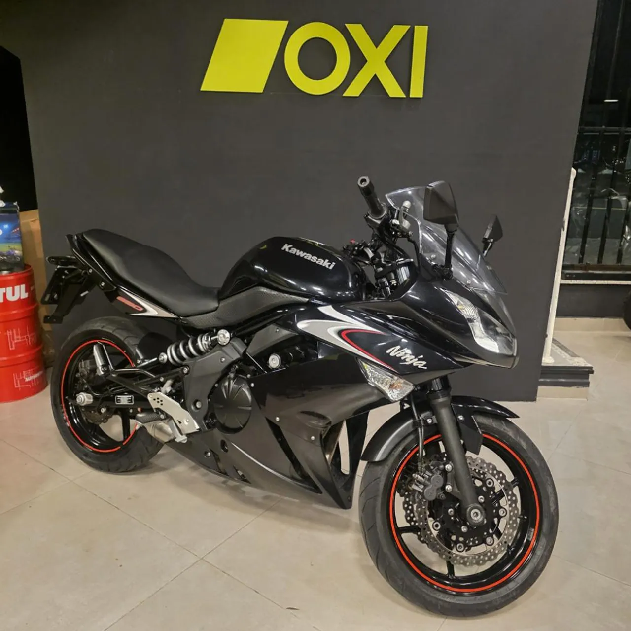 Kawasaki Zx-6r 600cc 1996 - 1514201363 | OLX