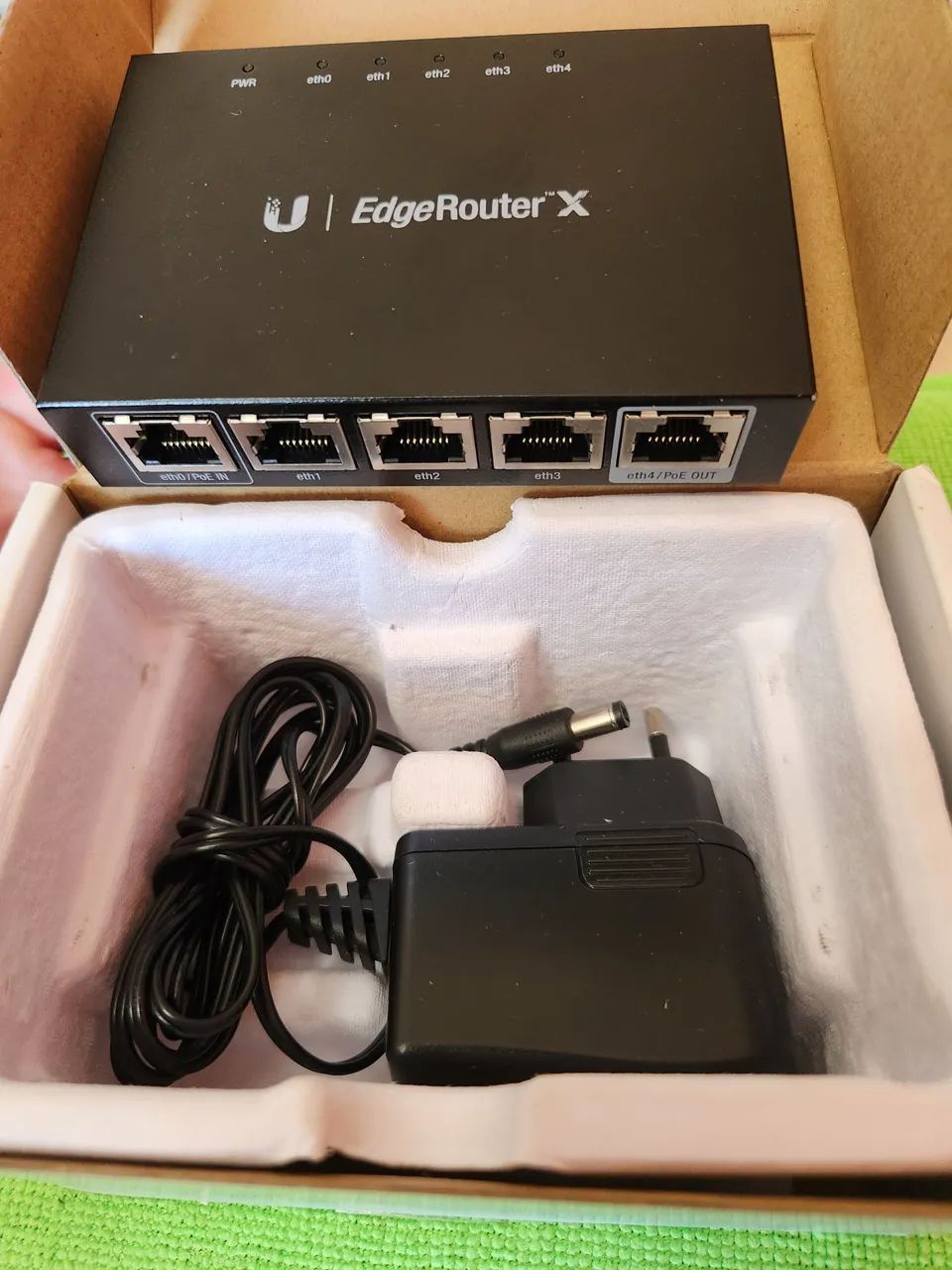 Ubiquiti EdgeRouter X - Foto 3