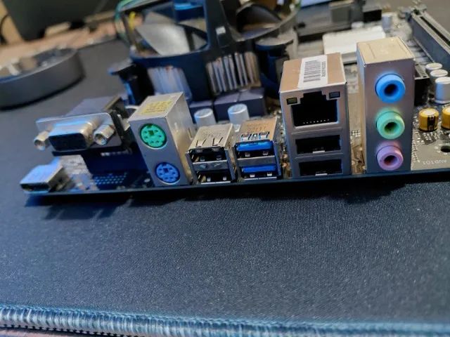 Kit i5 10400F + Placa Mae Asrock H510-HVS - Foto 3