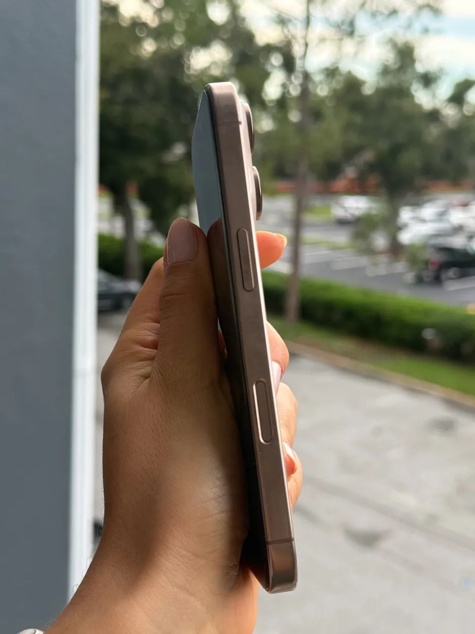 IPHONE 16 PRO 256Gb - PERFEITO ESTADO - Foto 3
