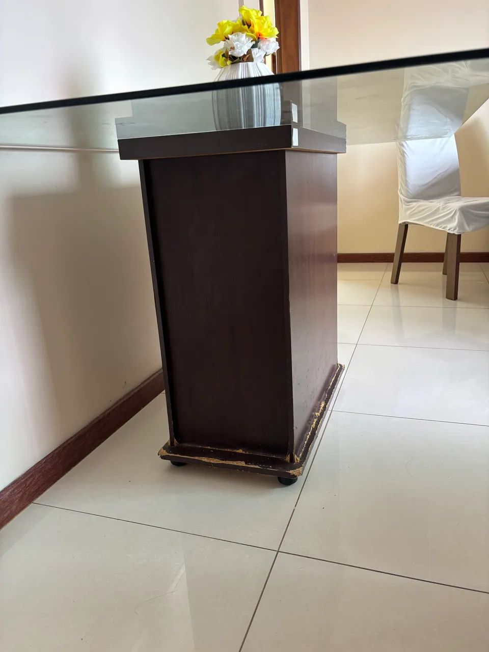 Rectangular 6-seat table466449544544276481
