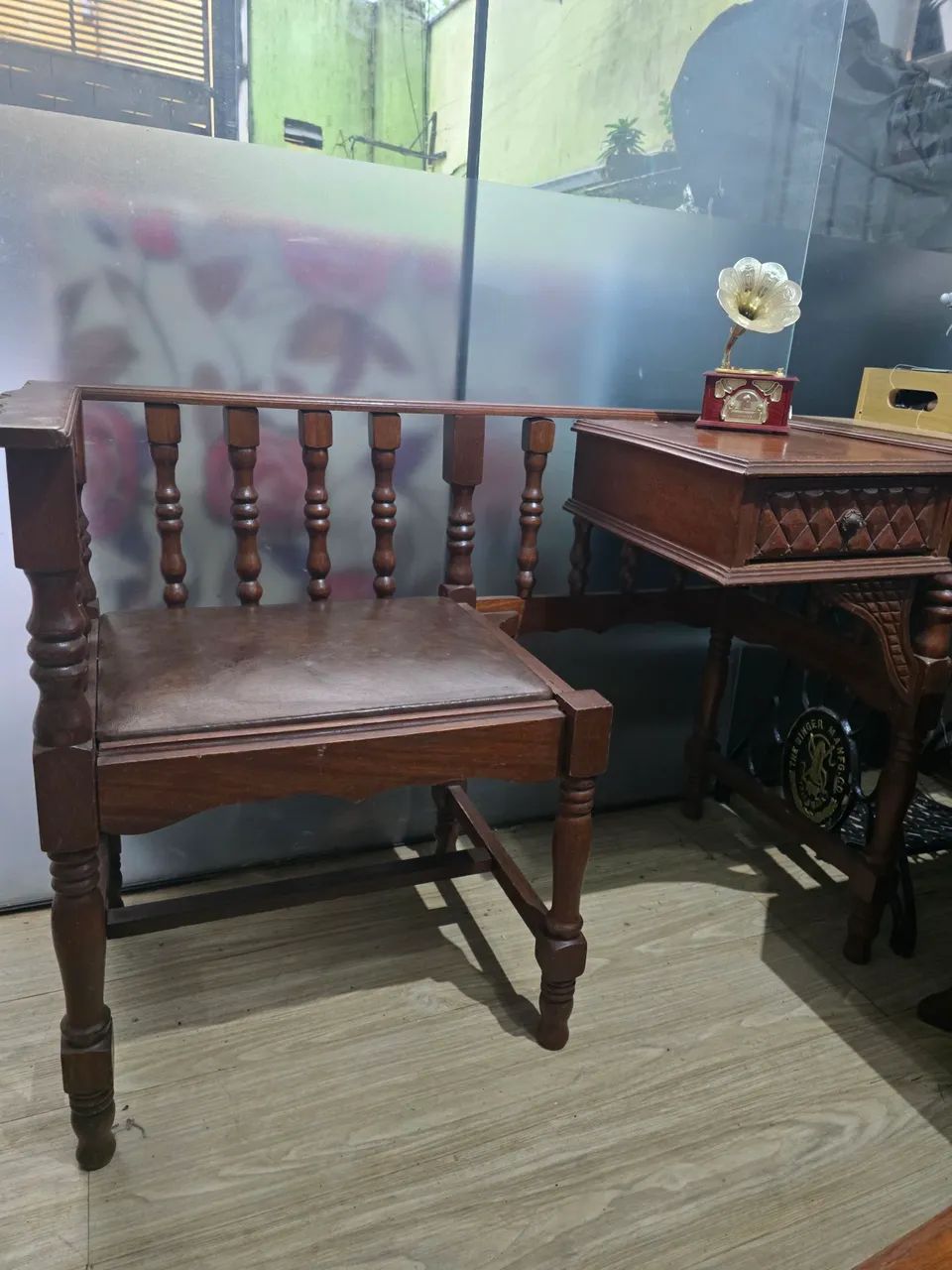 Mesa de telefone antiguidades 