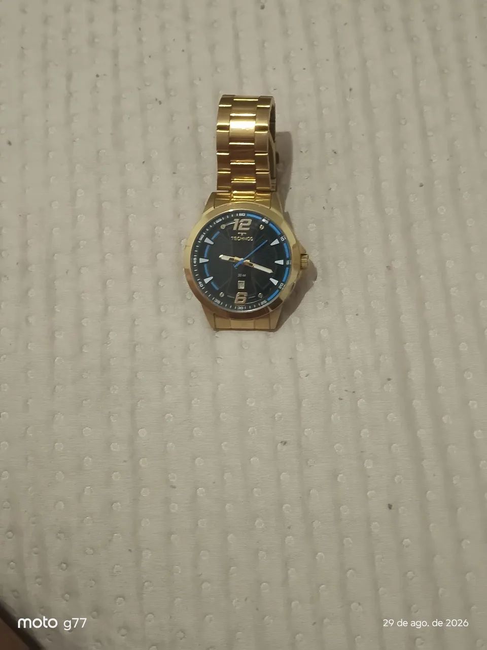 Vendo um relógio pulseira de aço, Marca: Techonos. - Foto 2
