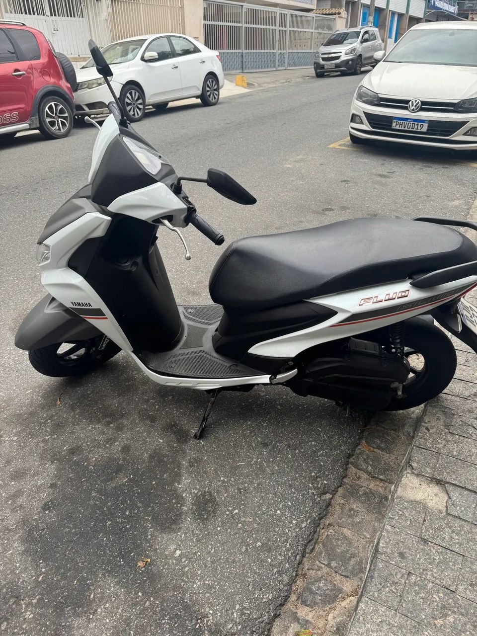  Moto Fluo 2023 automática 