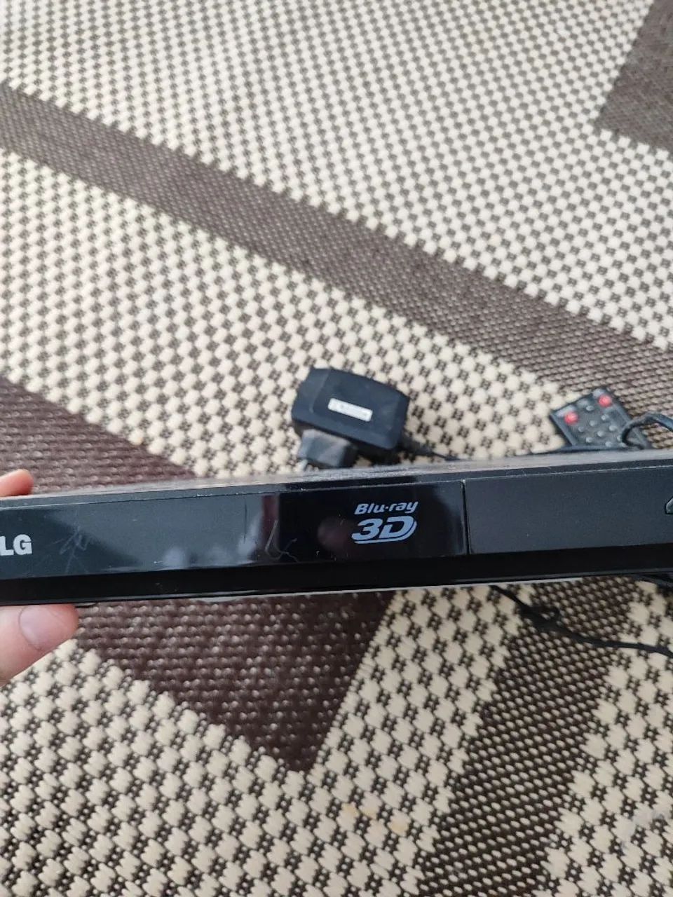 LEITOR DVD BLUE-RAY 3D LG COM CONTROLE 