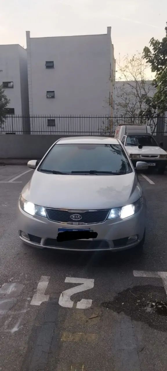 KIA Cerato 1.6 16V MEC. 2012