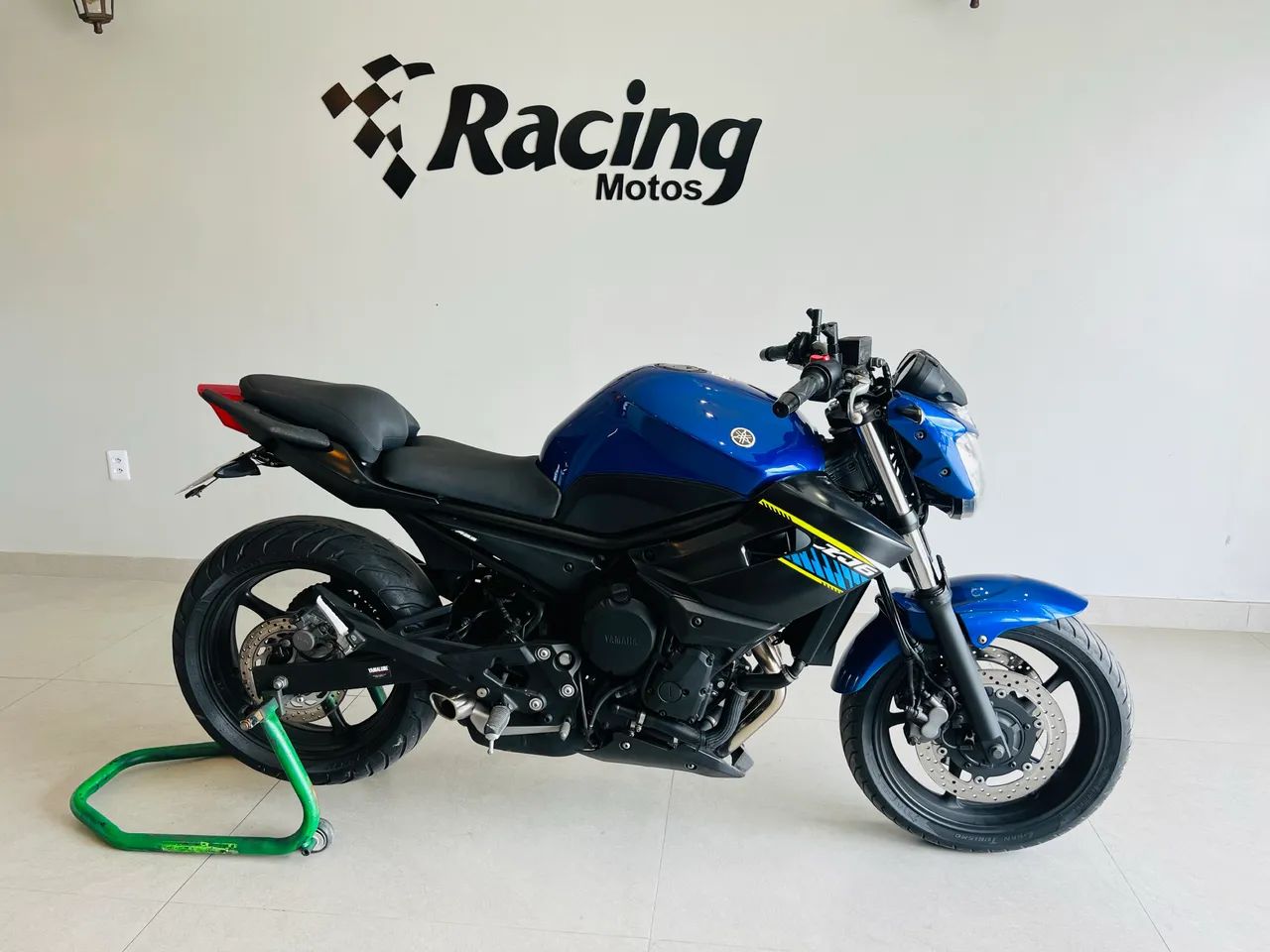 Xj6 