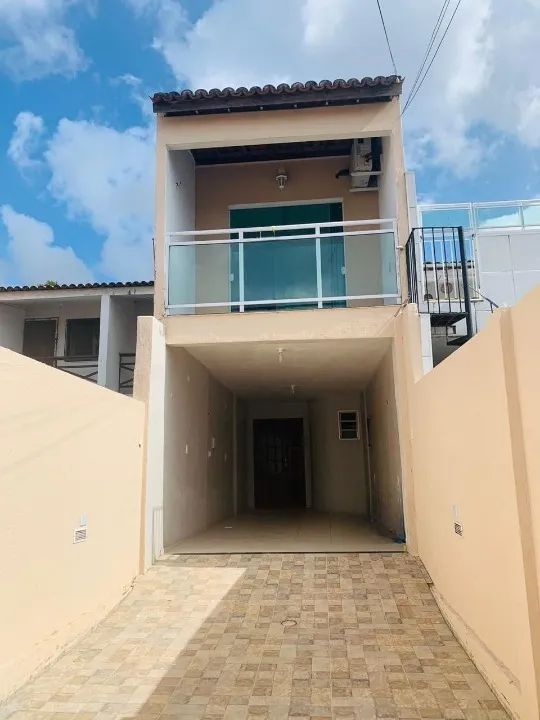 CASA DUPLEX À VENDA NA GRANJA LISBOA, PROXIMO AVENIDA H DO CONJUNTO CEARA...