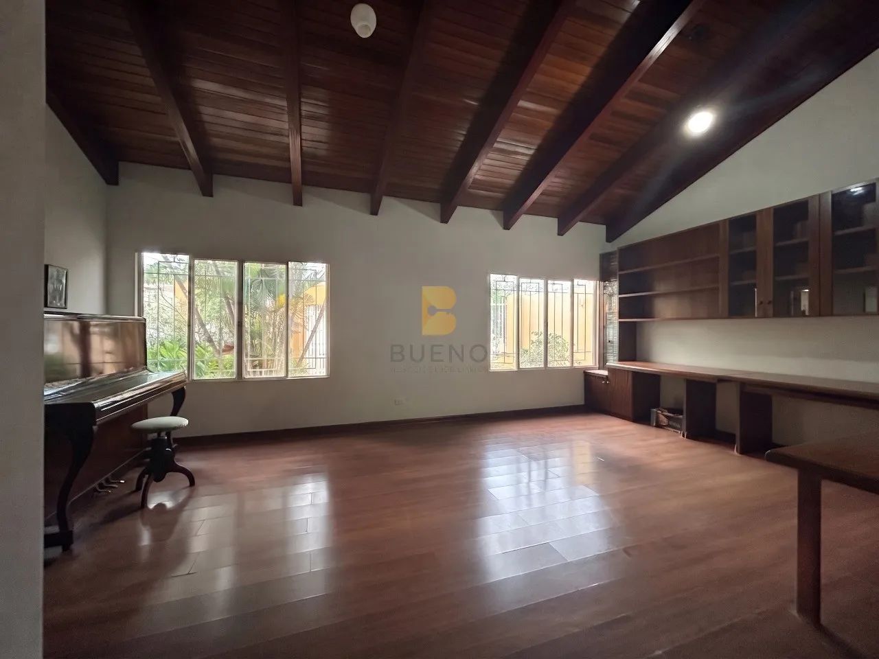 CASA RESIDENCIAL em CUIABÁ - MT, SANTA ROSA