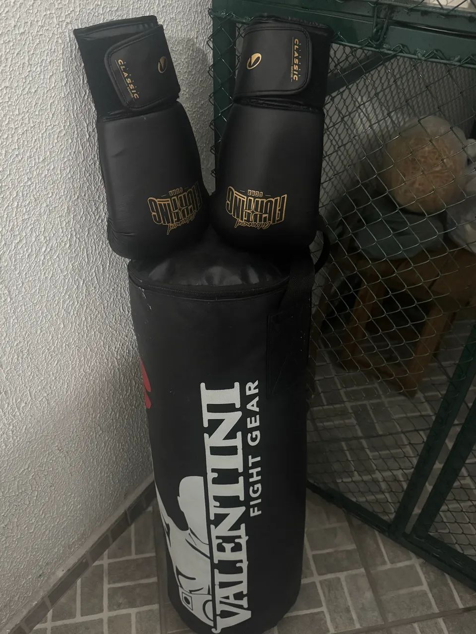 Kit Saco de pancada e Luvas
