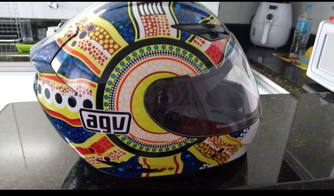 Capacete AGV sem detalhes