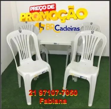 Mesa com cadeiras resistentes para comercio 
