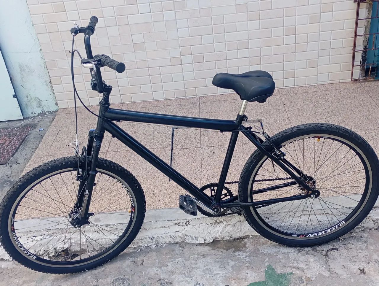 Vendo bike aro 26 Completa 