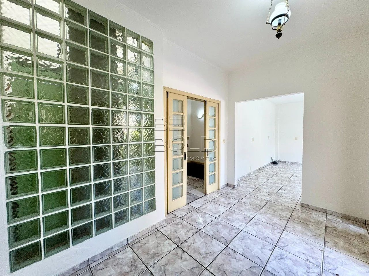 Ampla casa com elevador - Foto 5