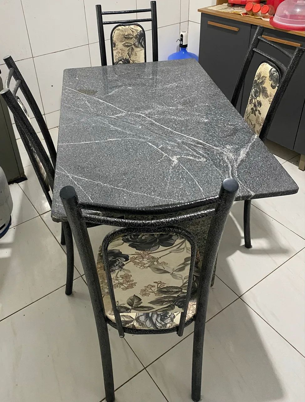 Vendo conjunto de mesa de mármore - Foto 4