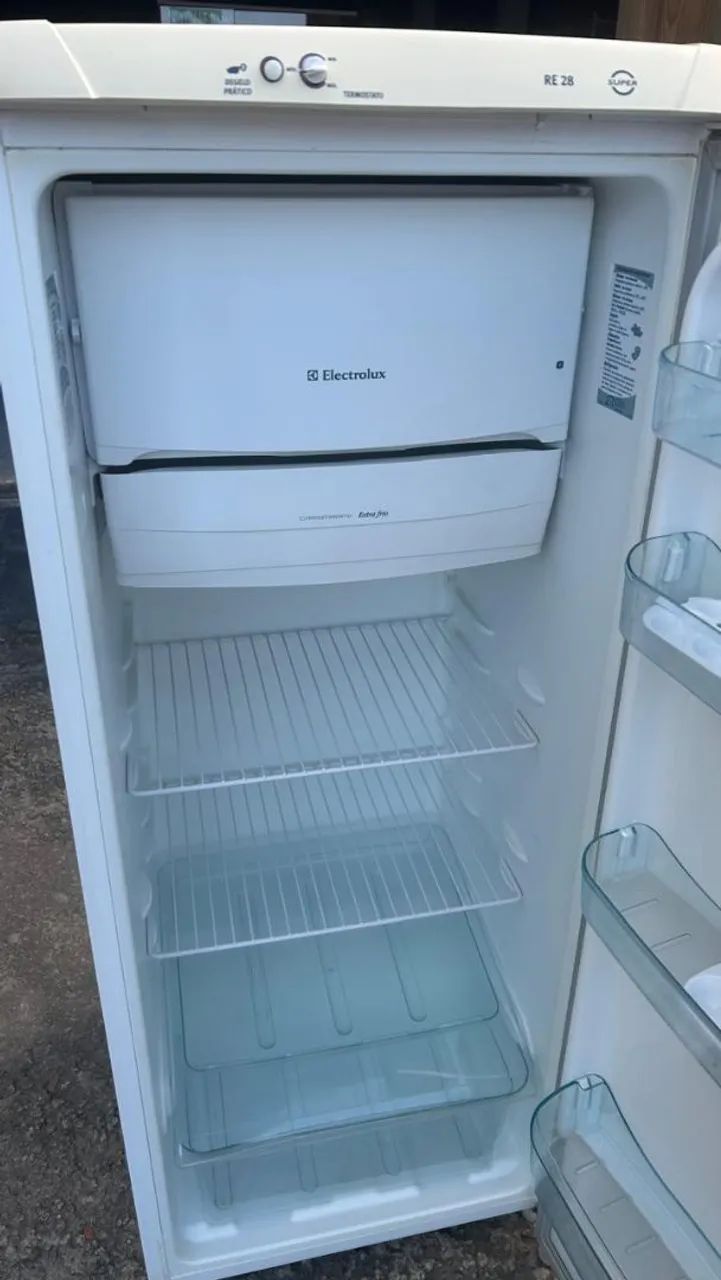 Geladeira Electrolux de uma porta  - Foto 3