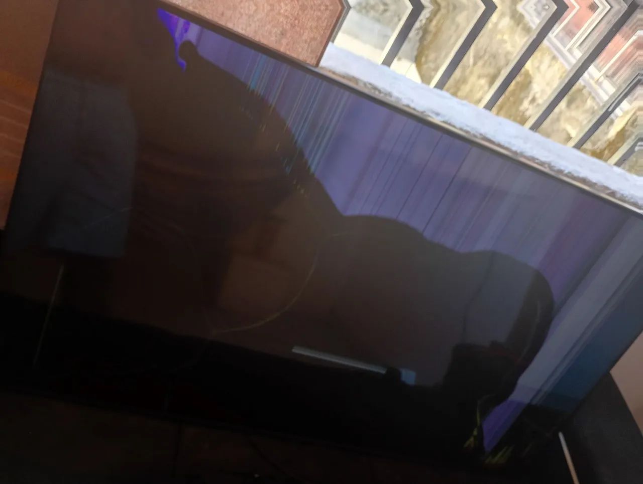 Tv de 50 com tela com mancha Samsung  - Foto 4