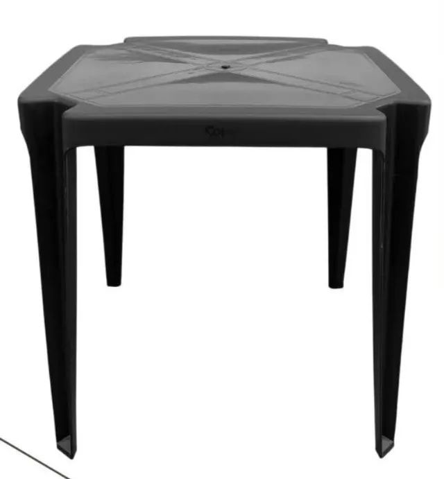 Jogo com mesa Quadrada com 4 Cadeiras Poltronas cor Preto