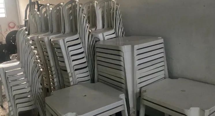 Jogo de mesa e cadeira  - Foto 2