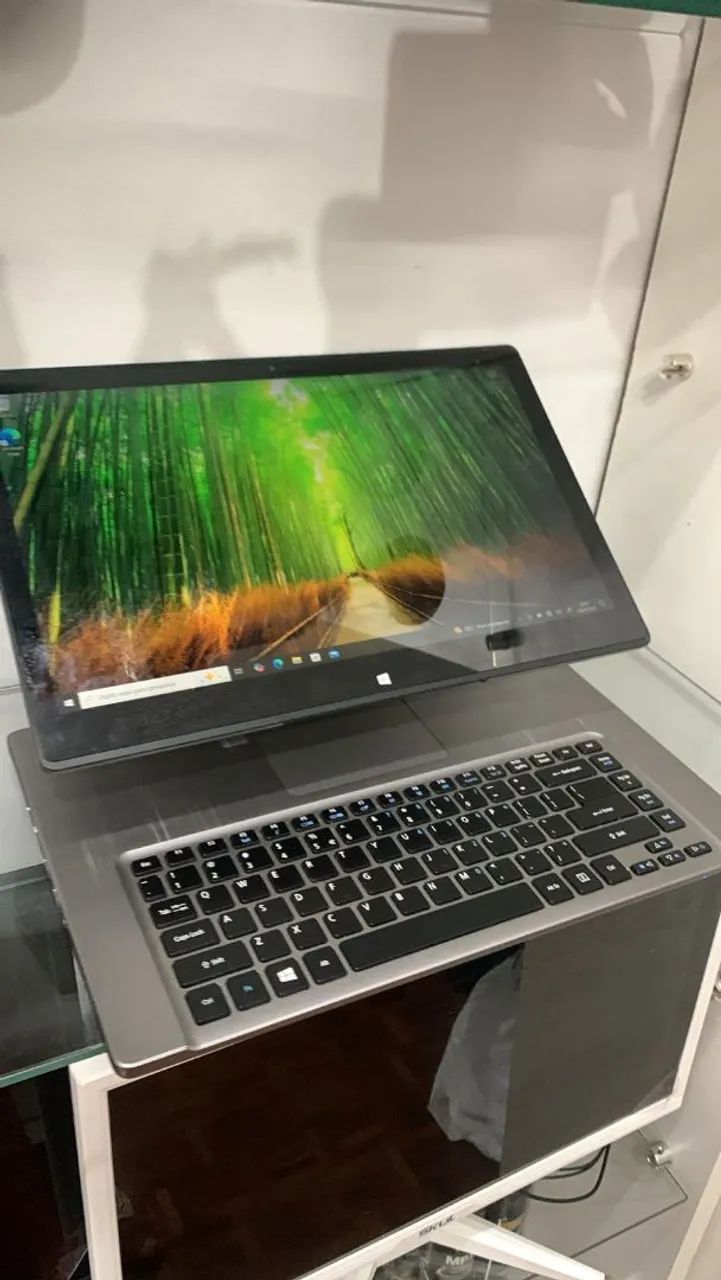 Notebook Acer R7 e Tablet Touch Screen.