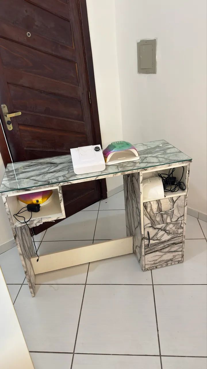Mesa de manicure  - Foto 2