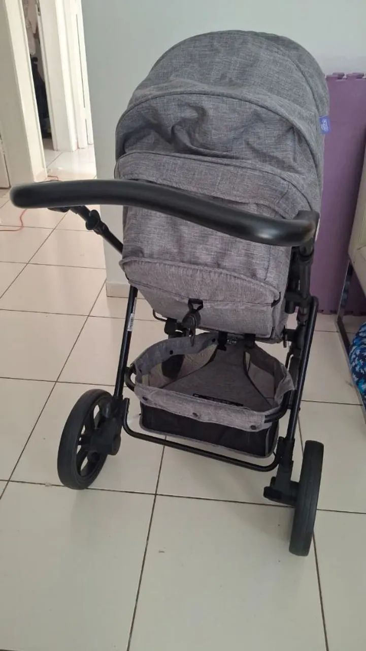 Carrinho com bebê conforto - Foto 2