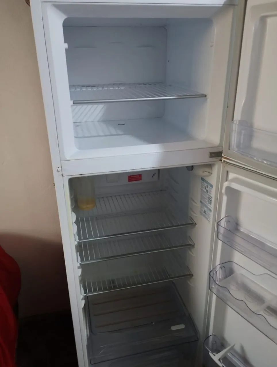 Vende-se geladeira Electrolux  - Foto 3